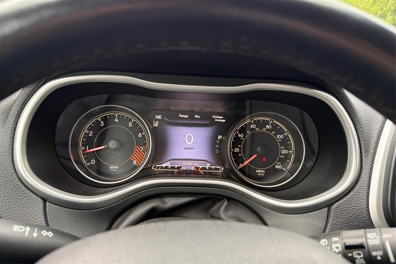 Jeep Cherokee Trailhawk 4D SUV 4WD 2014