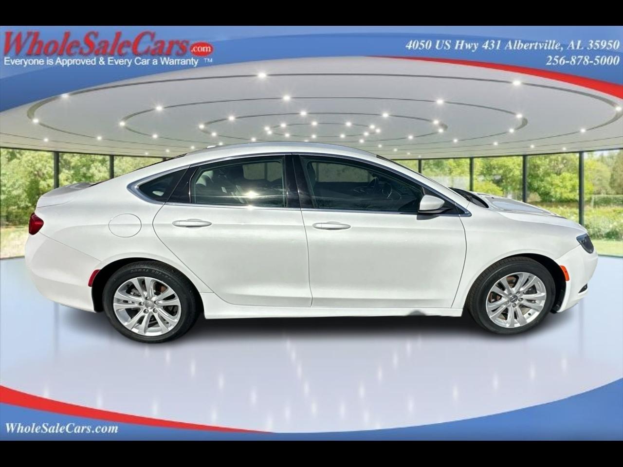 2015 Chrysler 200 Limited 4D Sedan