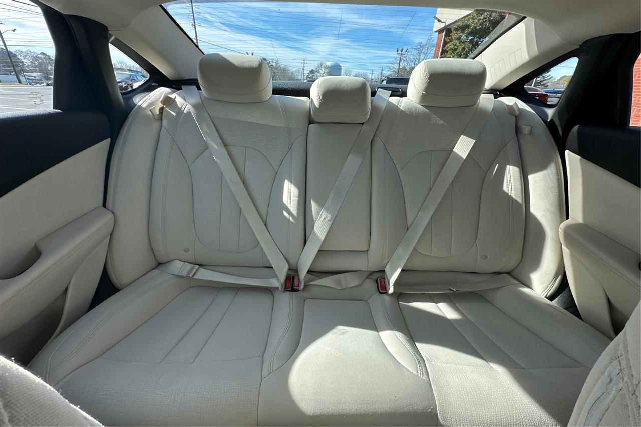 Chrysler 200 Limited 4D Sedan 2015