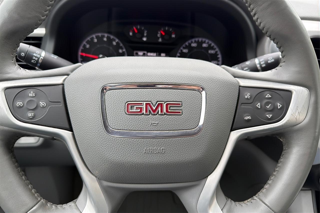 GMC Acadia SLE1 4D SUV FWD 2019