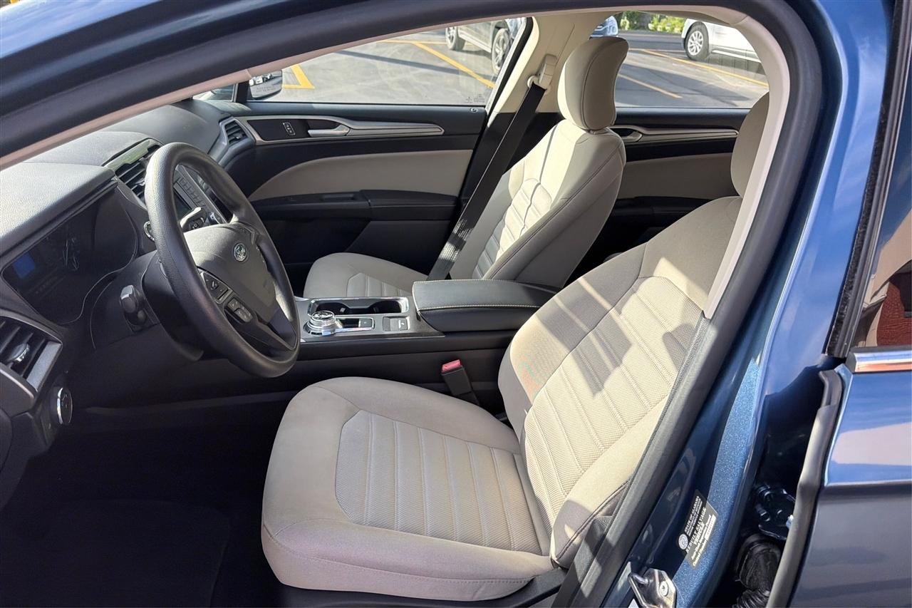 Ford Fusion S 4D Sedan 2018