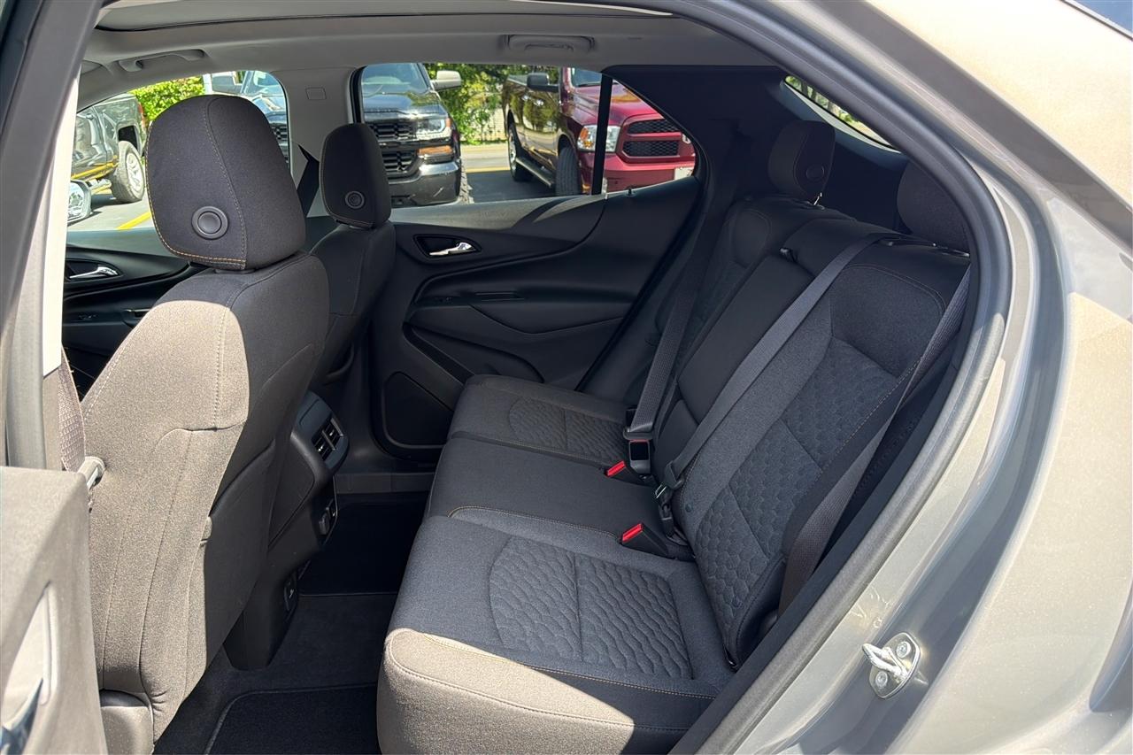 Chevrolet Equinox LT 4D SUV FWD 2.0T 2018