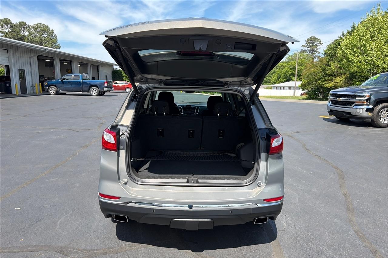 Chevrolet Equinox LT 4D SUV FWD 2.0T 2018