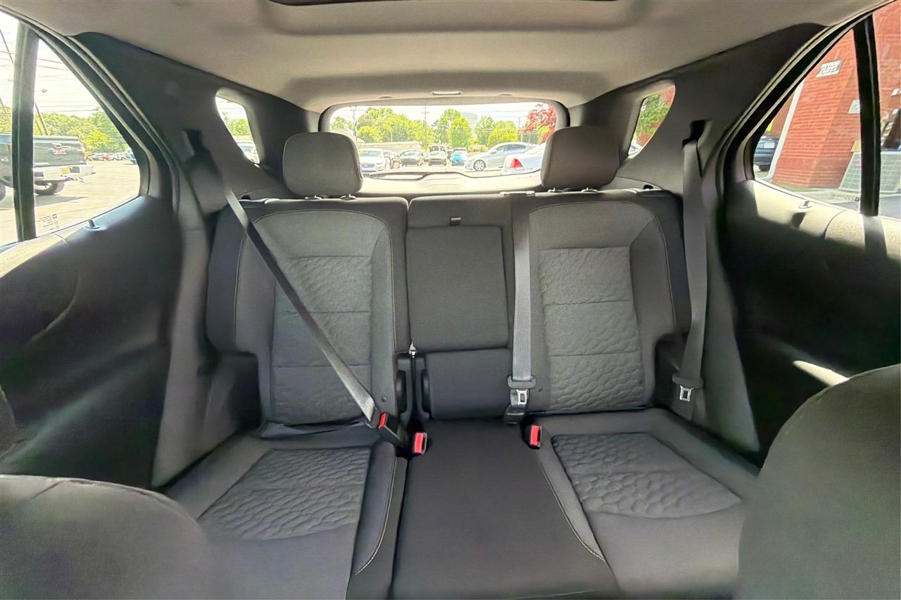 Chevrolet Equinox LT 4D SUV FWD 2.0T 2018