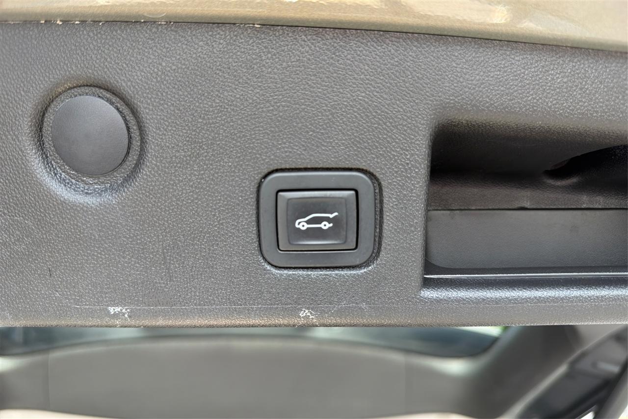 Chevrolet Equinox LT 4D SUV FWD 2.0T 2018
