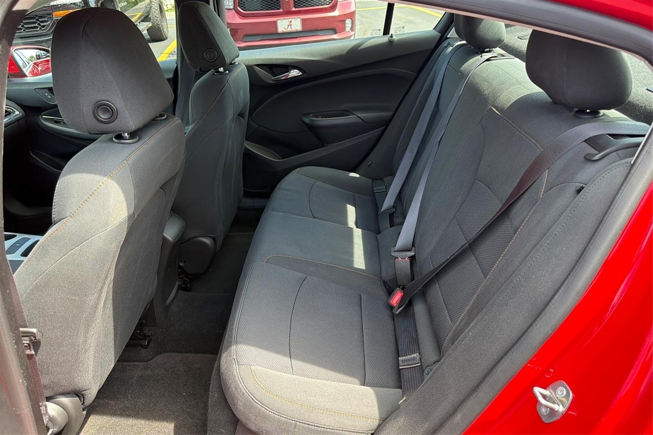 Chevrolet Cruze LS 4D Sedan 2016