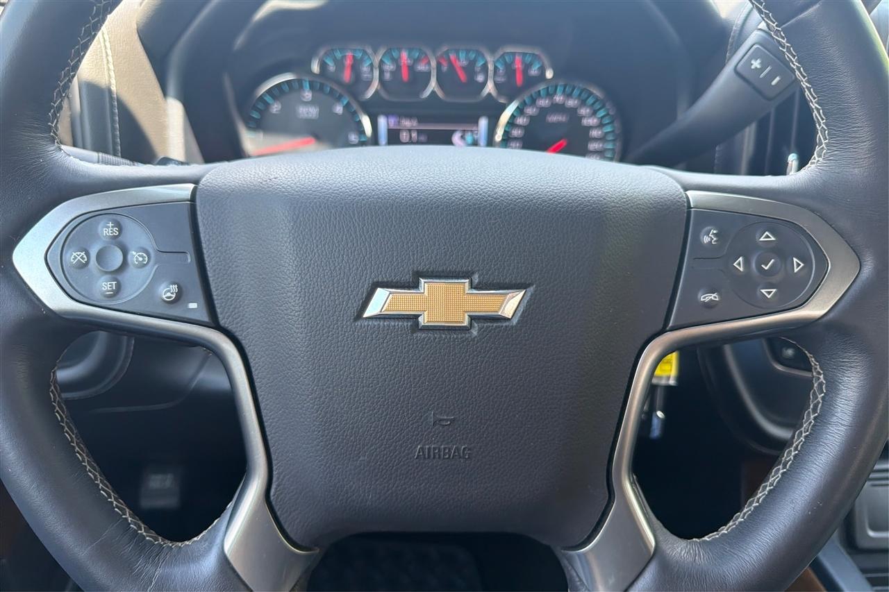 Chevrolet Silverado 1500 LTZ Crew Cab 4WD 2018