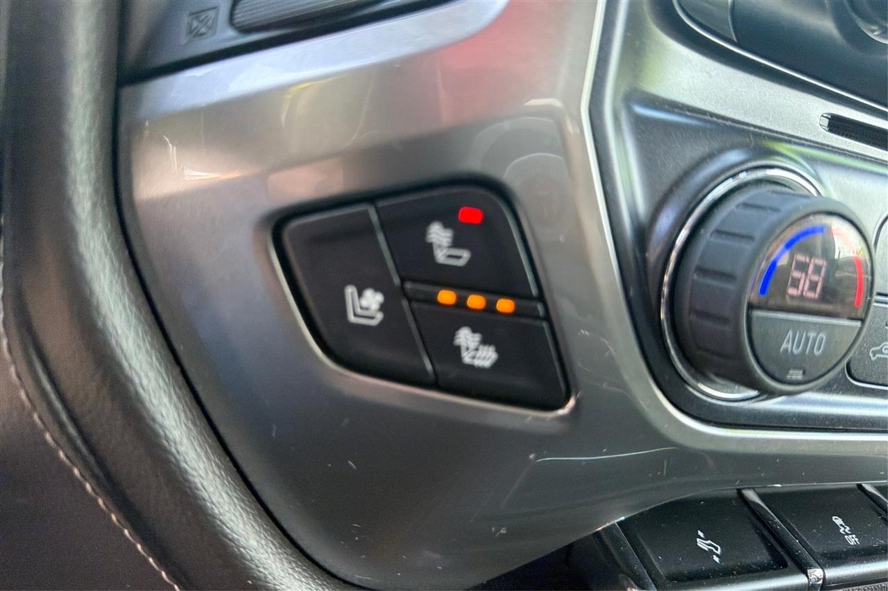 Chevrolet Silverado 1500 LTZ Crew Cab 4WD 2018