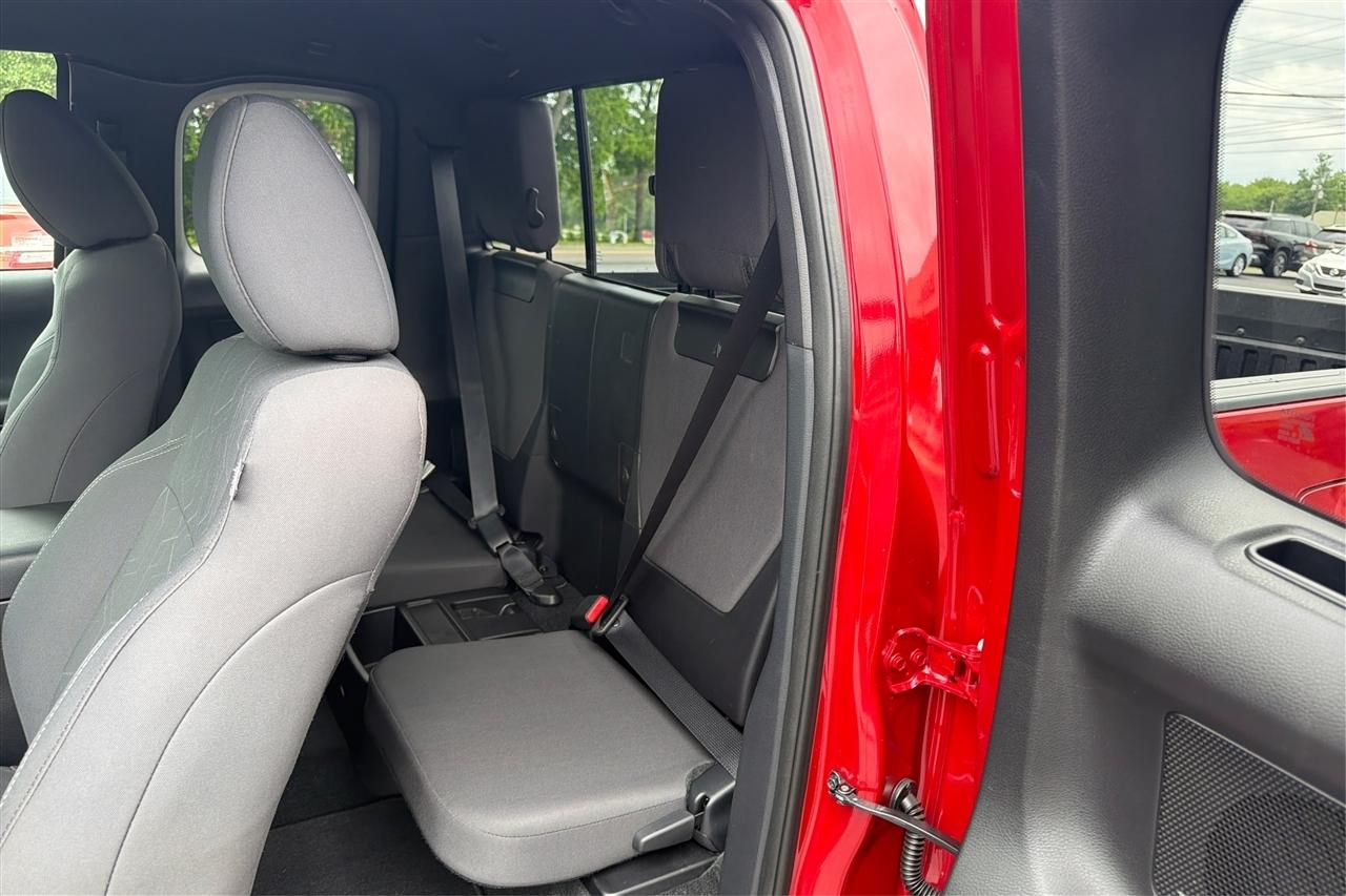 Toyota Tacoma TRD Offroad Access Cab 4WD V6 2017