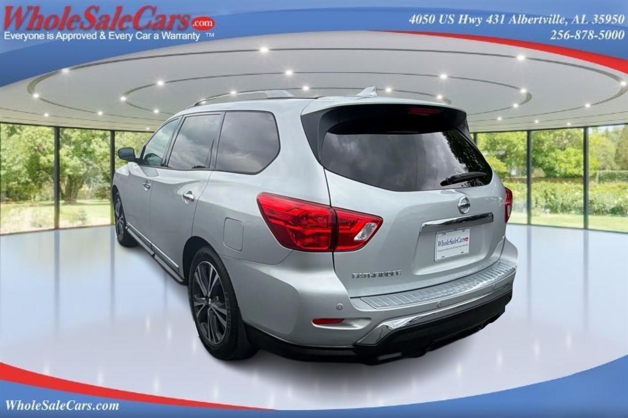 Nissan Pathfinder Platinum 4D SUV FWD 2020