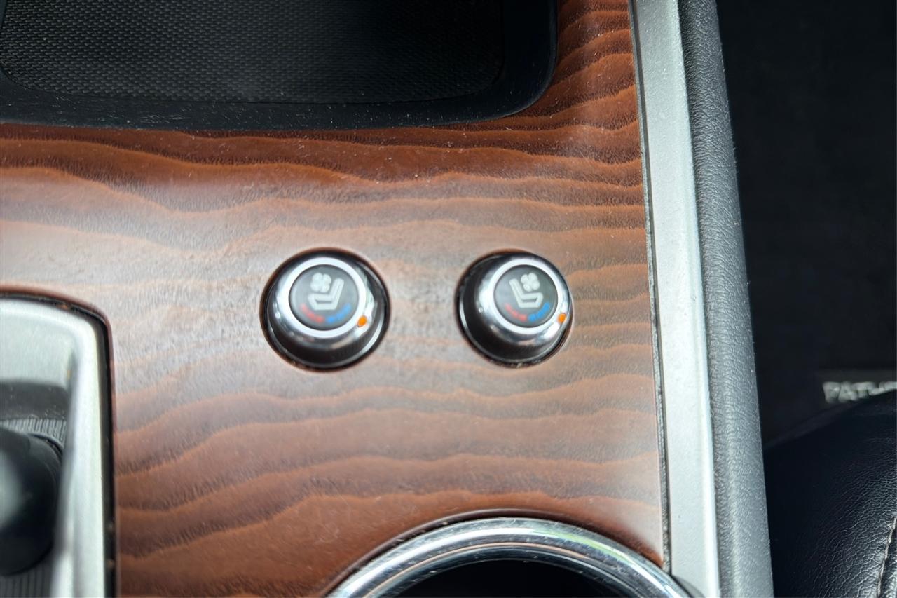 Nissan Pathfinder Platinum 4D SUV FWD 2020