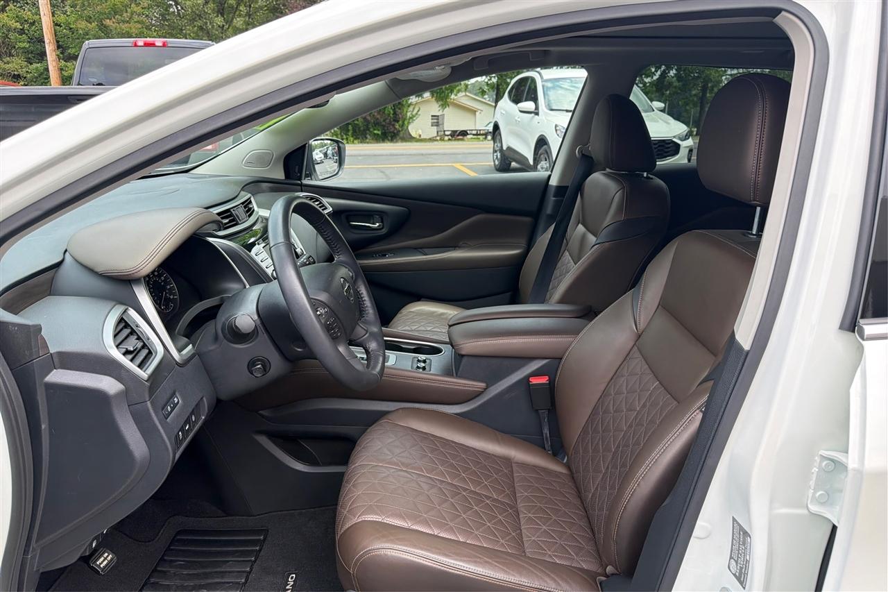 Nissan Murano Platinum 4D SUV FWD 2022