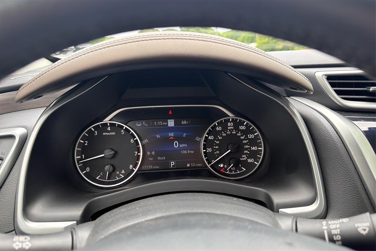 Nissan Murano Platinum 4D SUV FWD 2022