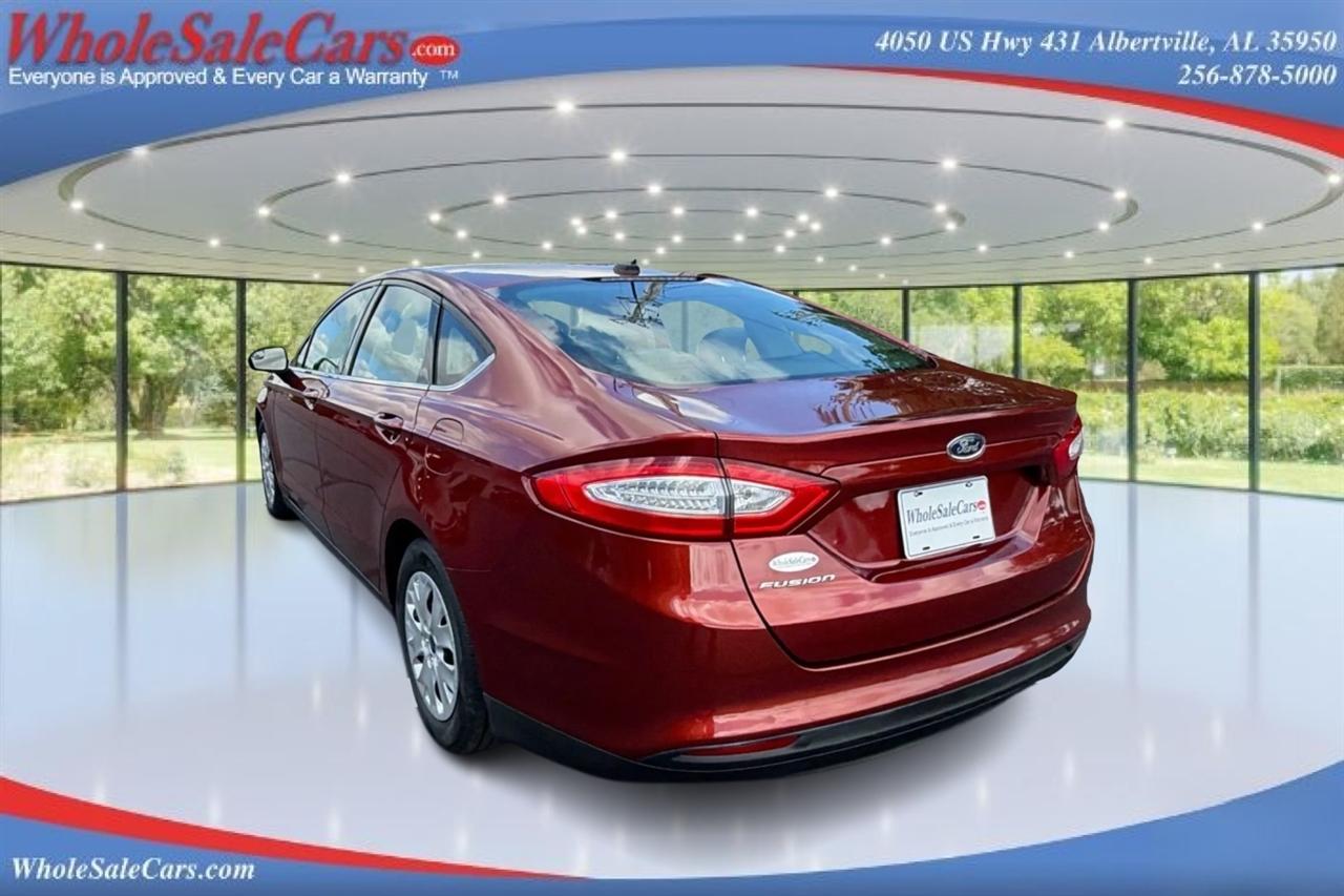 Ford Fusion S 4D Sedan 2014