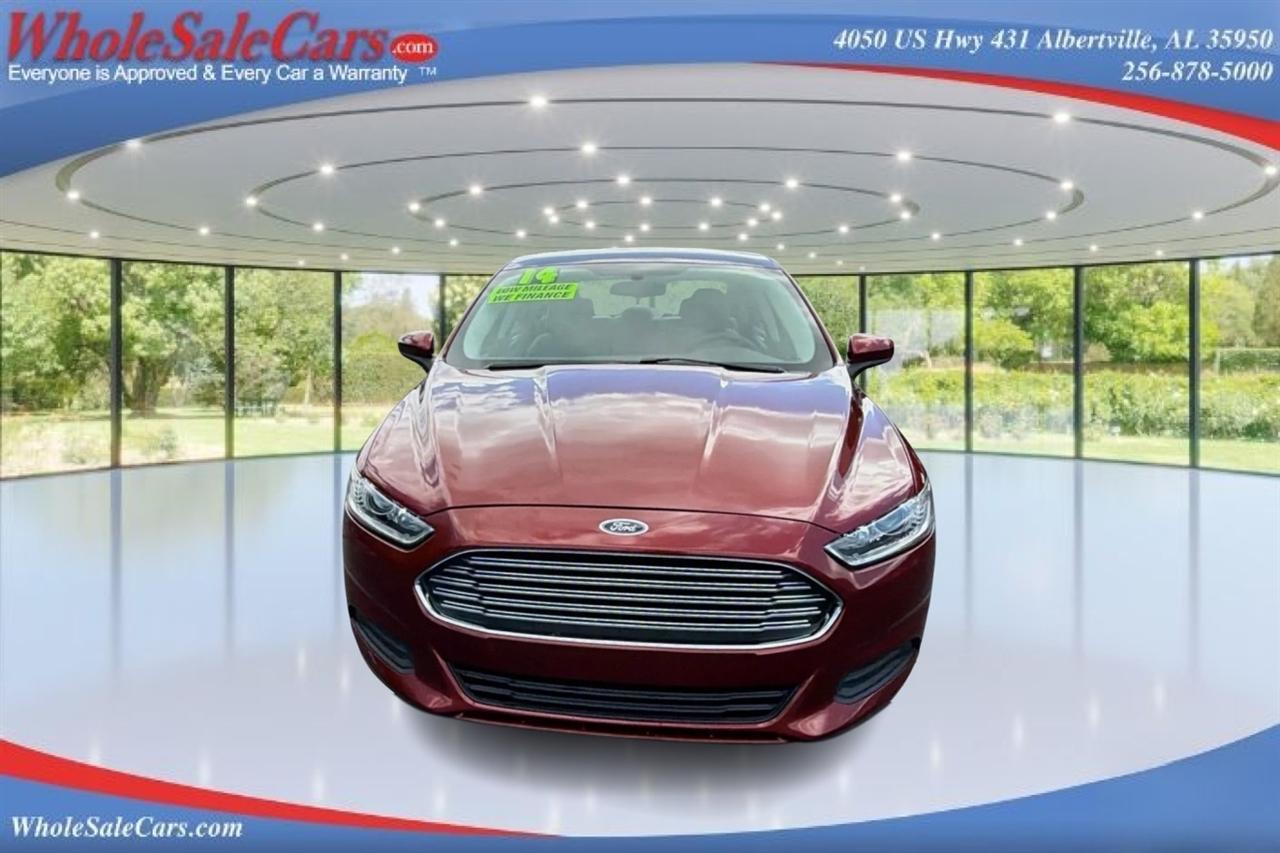 Ford Fusion S 4D Sedan 2014