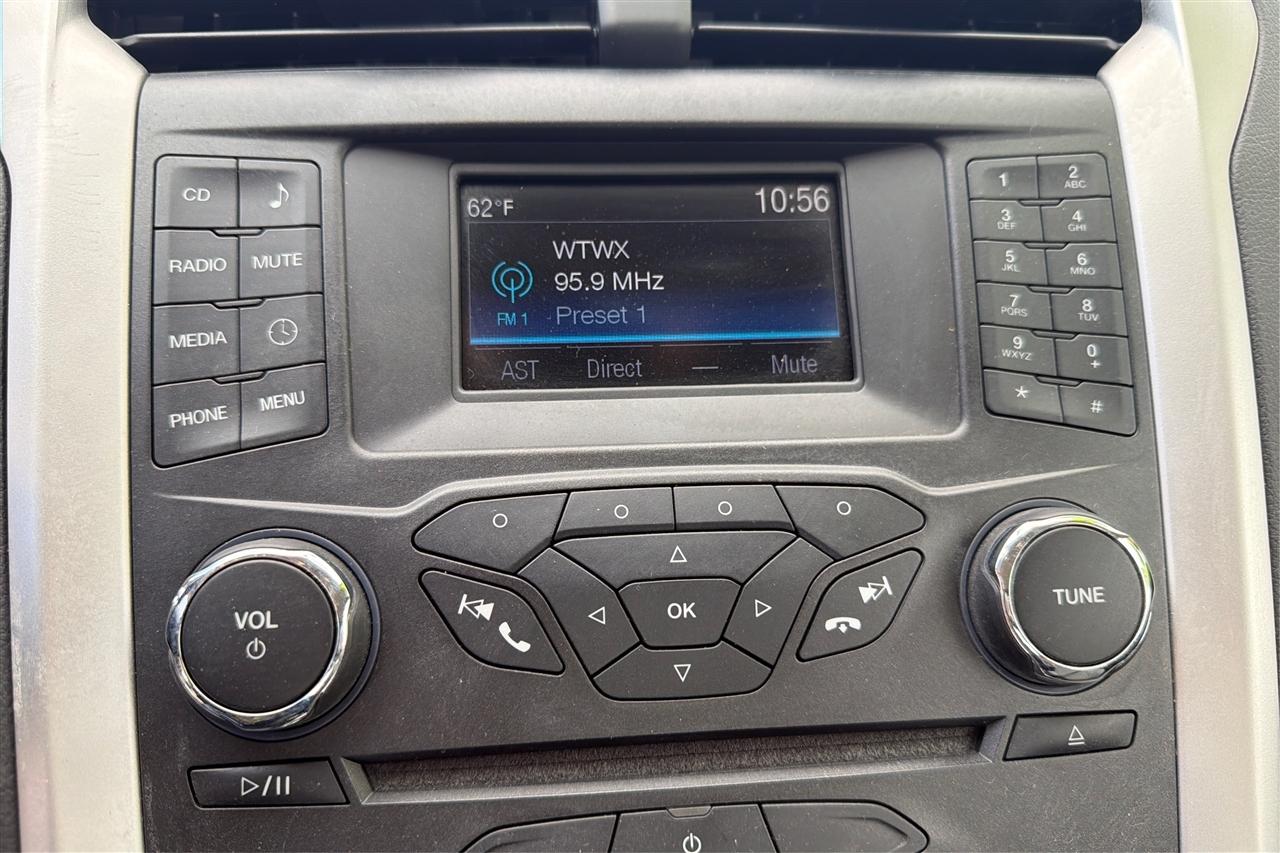Ford Fusion S 4D Sedan 2014