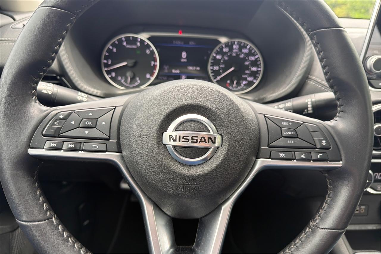 Nissan Sentra SV 4D Sedan 2021