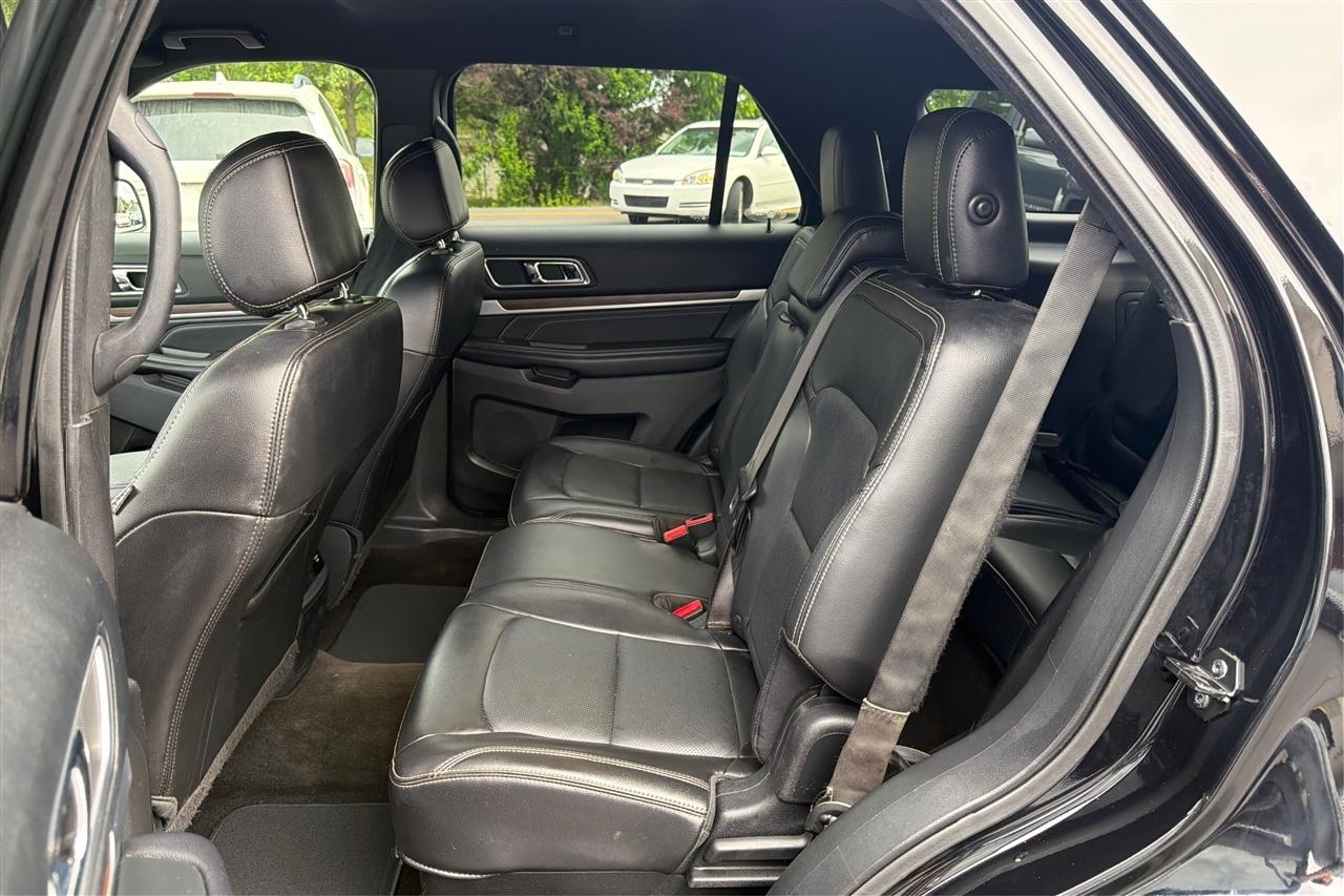 Ford Explorer Limited 4D SUV FWD 2016