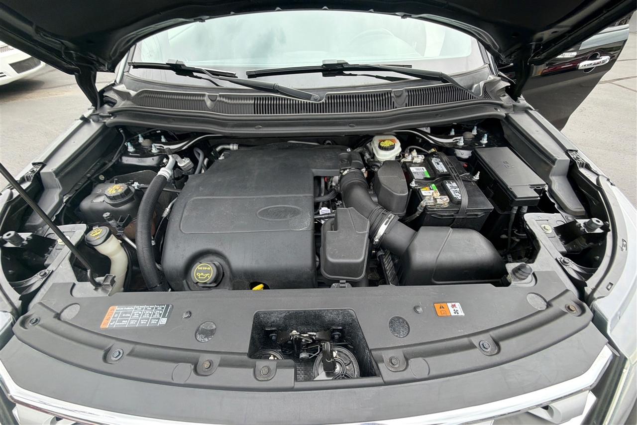 Ford Explorer Limited 4D SUV FWD 2016