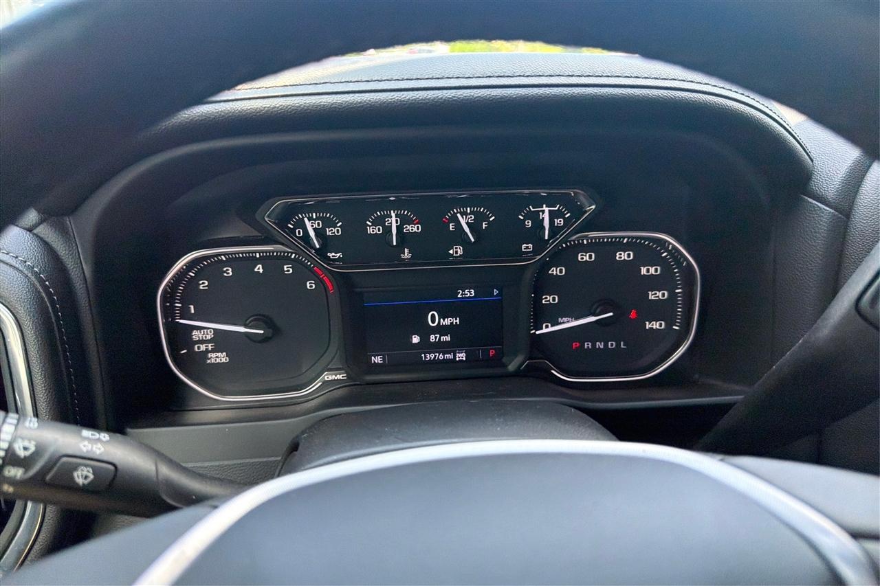 GMC Sierra 1500 SLT Crew Cab 4WD 2020