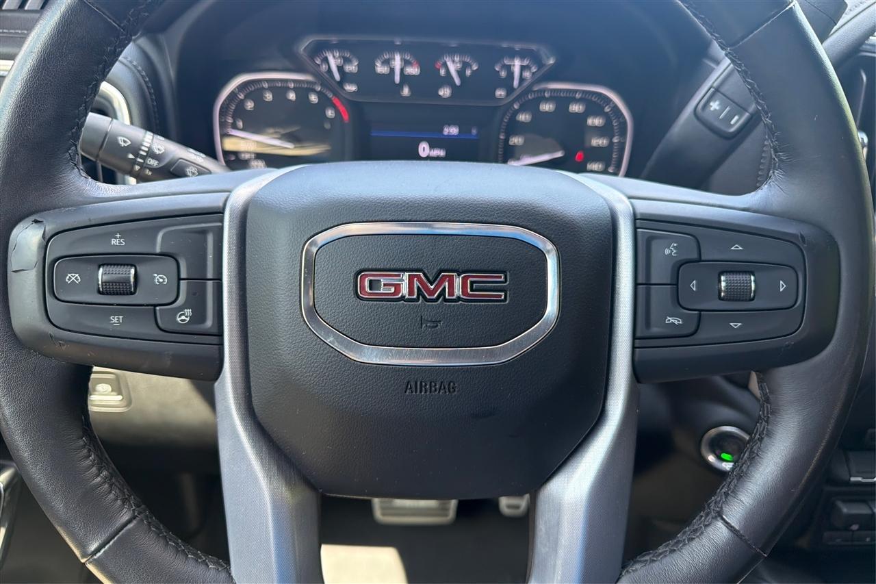 GMC Sierra 1500 SLT Crew Cab 4WD 2020