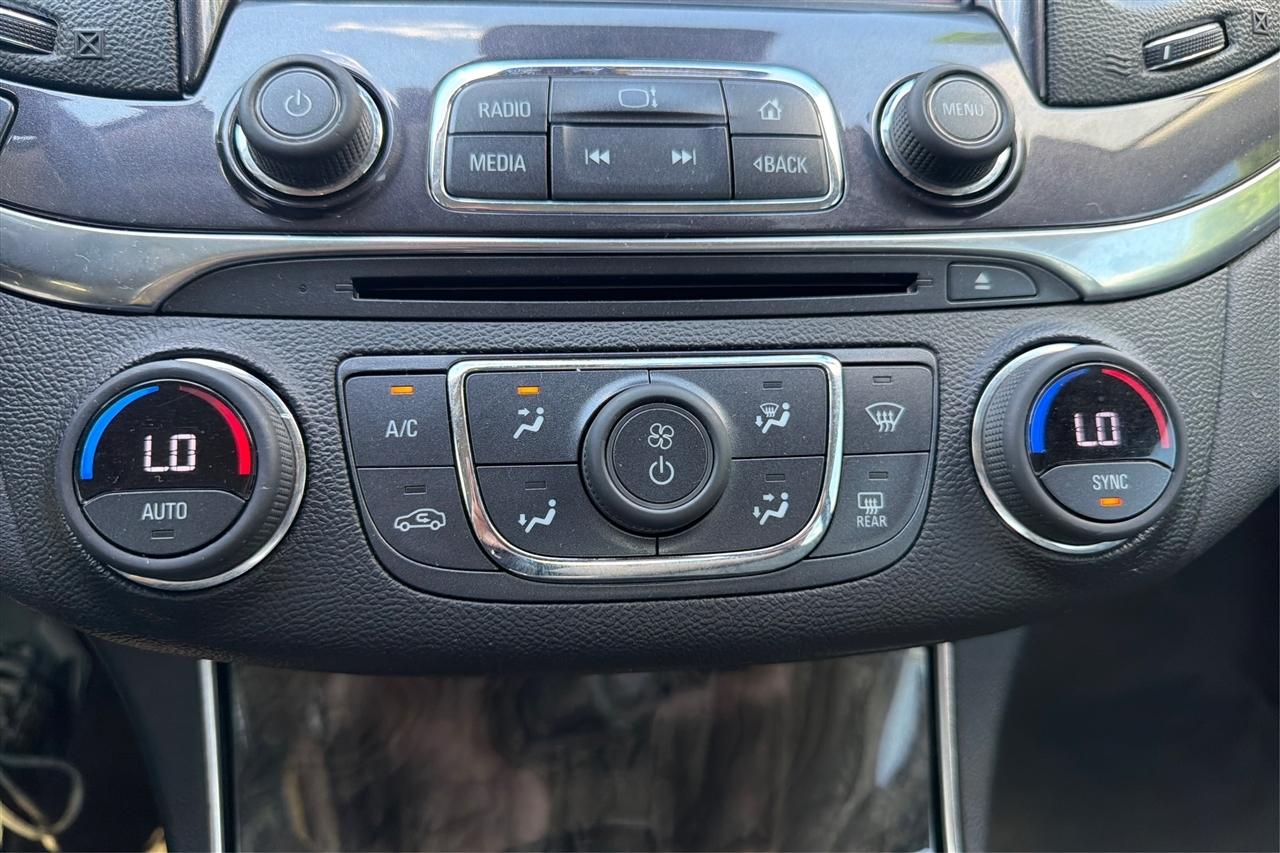 Chevrolet Impala LT 4D Sedan 4 Cyl 2015