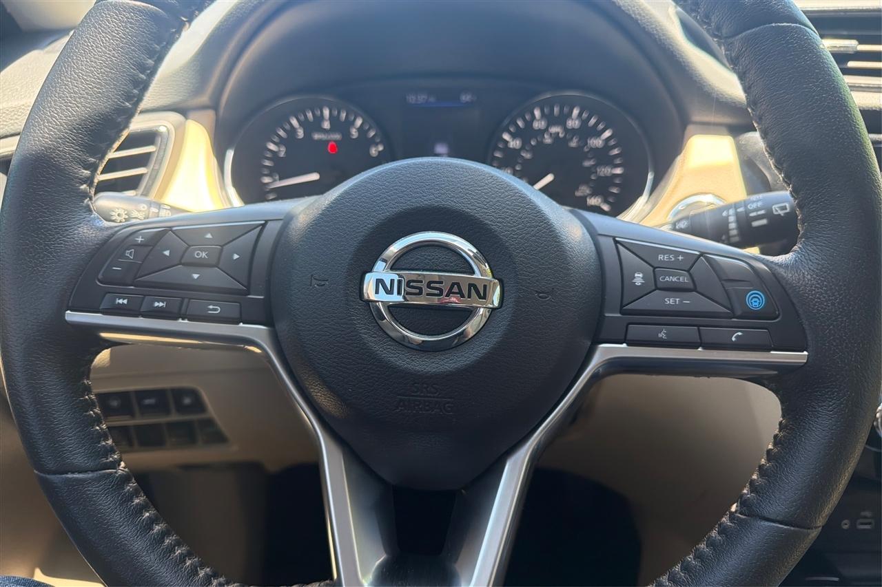 Nissan Rogue SL 4D SUV FWD 2020