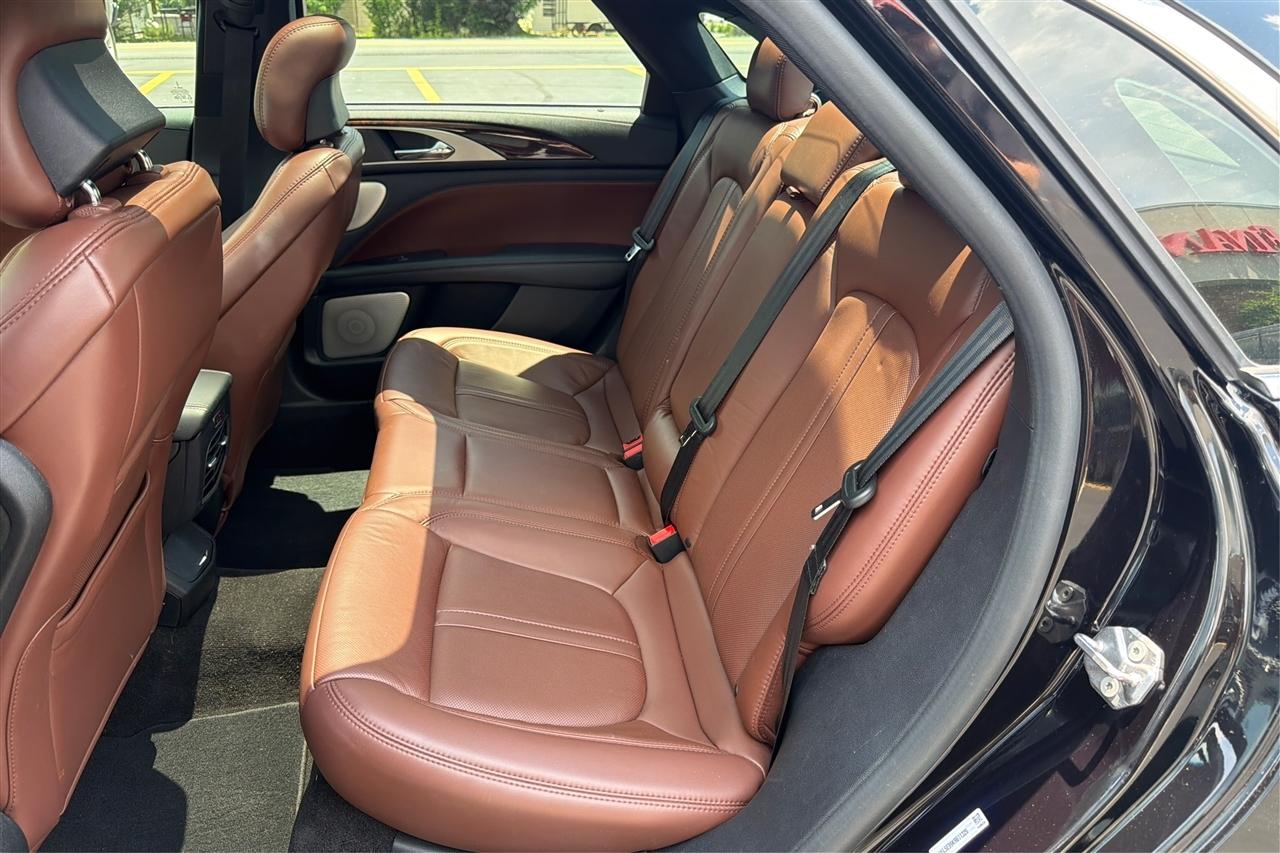 Lincoln MKZ Reserve II 4D Sedan FWD 2019