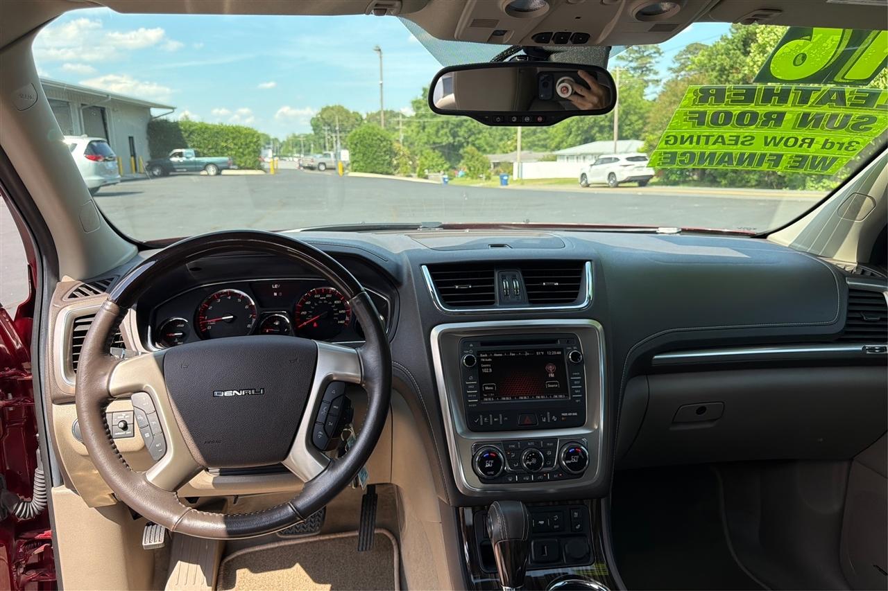 GMC Acadia Denali 4D SUV FWD 2016