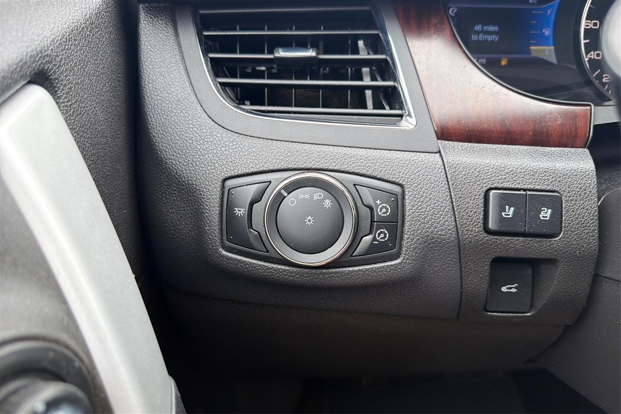 Ford Edge Limited 4D SUV FWD 2013