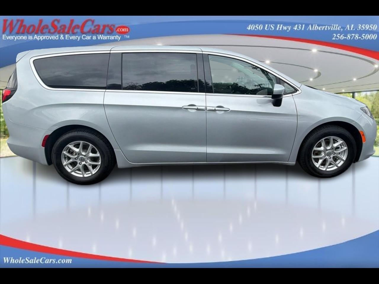 2023 Chrysler Voyager LX Wagon