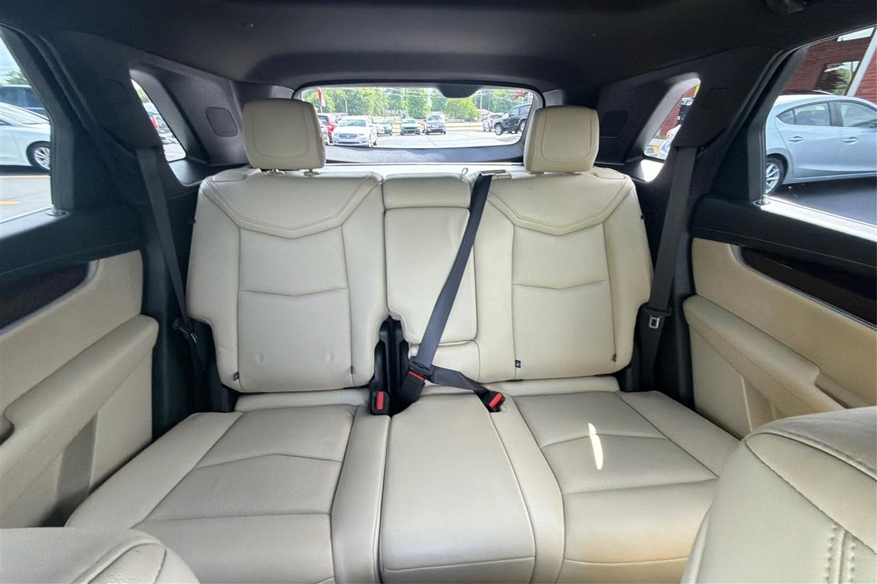 Cadillac XT5 Premium Luxury 4D SUV FWD 2018