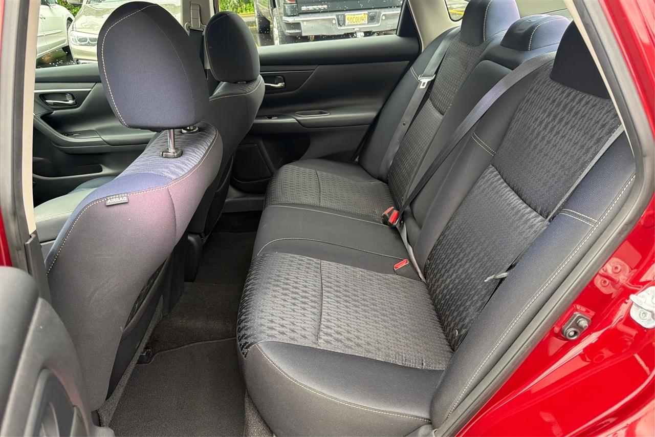 Nissan Altima S 4D Sedan 2.5 2016
