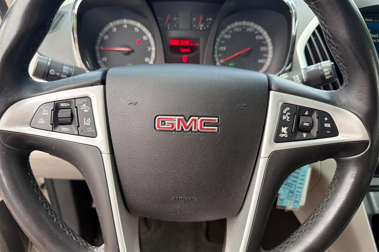 GMC Terrain SLE 4D SUV FWD 2013