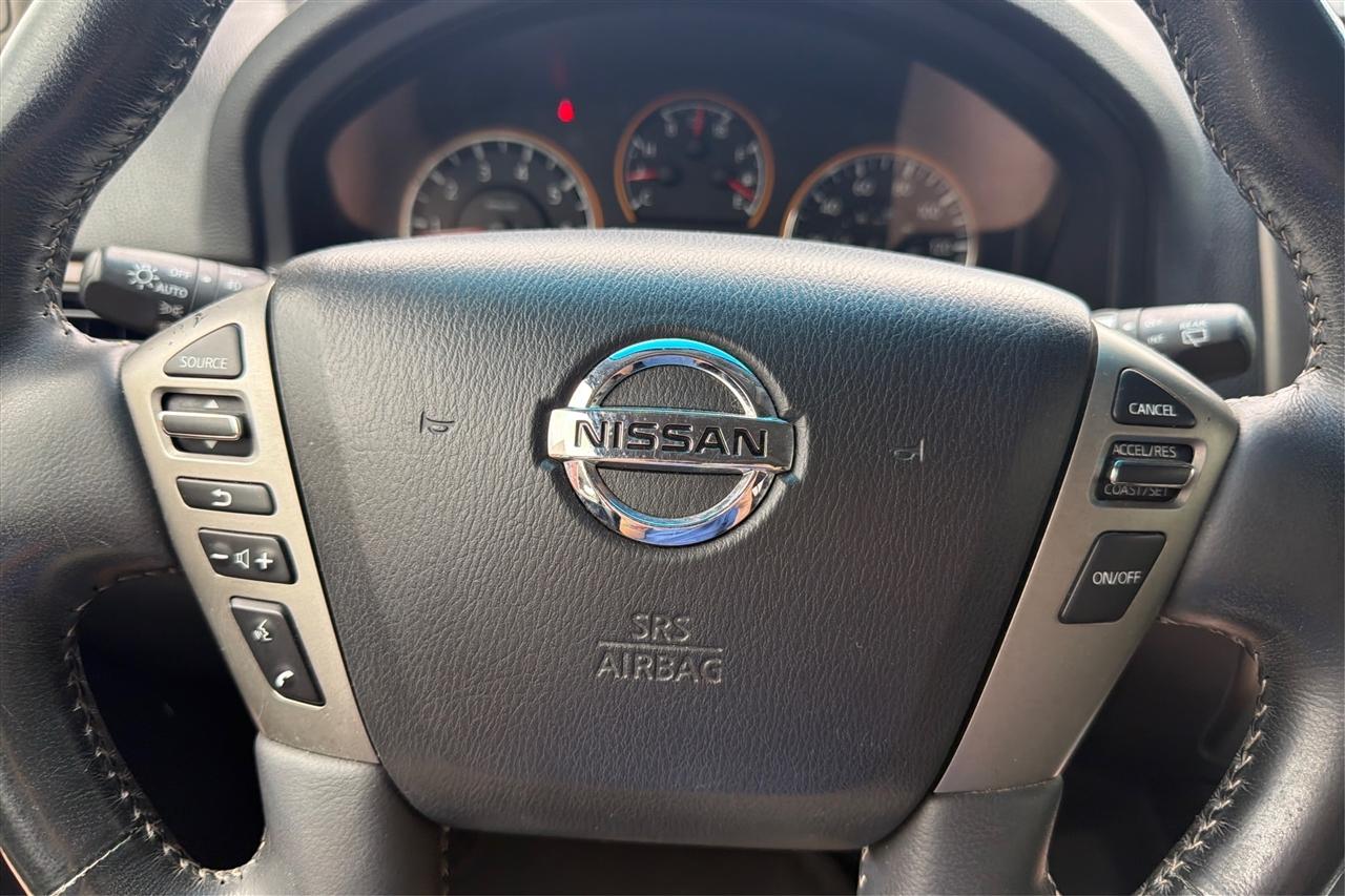 Nissan Armada Platinum 4D SUV RWD 2013