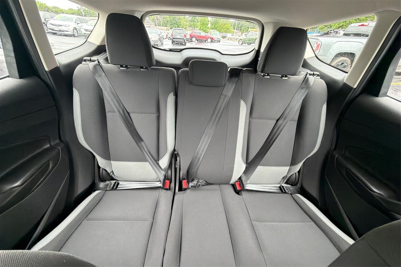 Ford Escape S 4D SUV FWD 2016