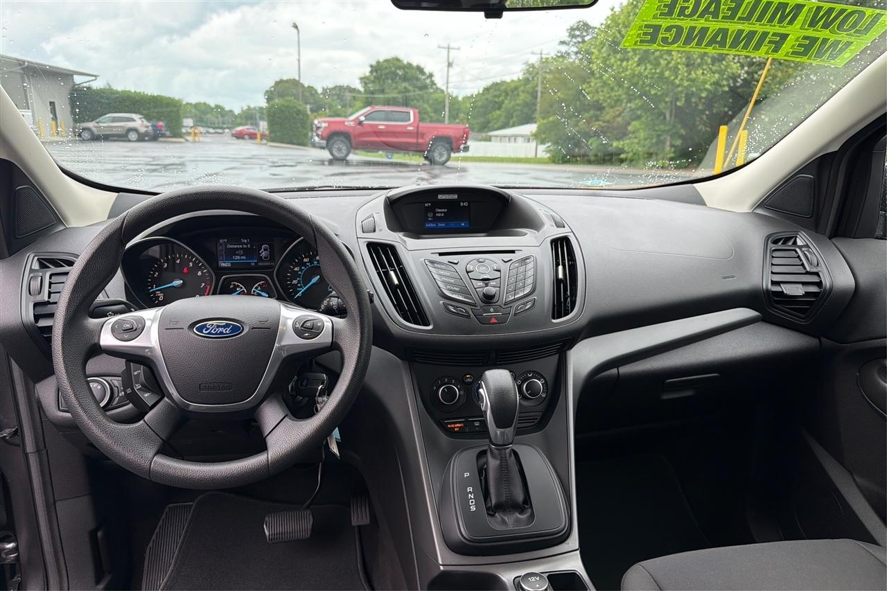 Ford Escape S 4D SUV FWD 2016