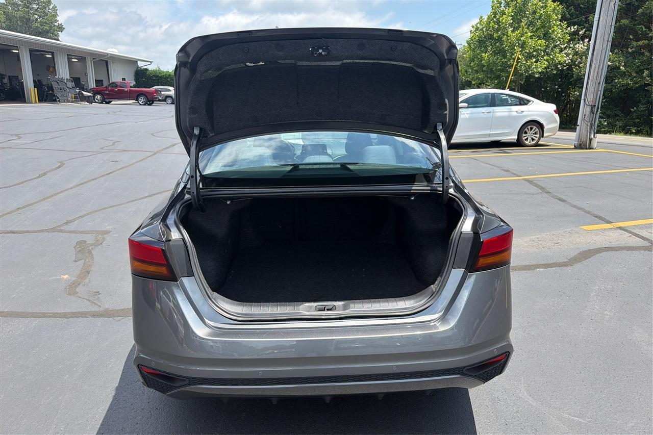 Nissan Altima S 4D Sedan 2.5 2024