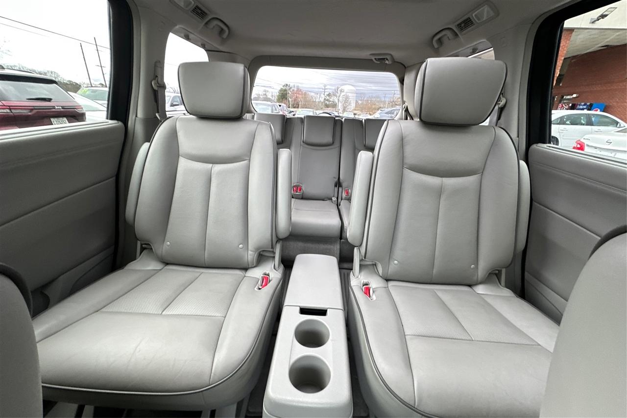 Nissan Quest LE 4D Wagon 2013