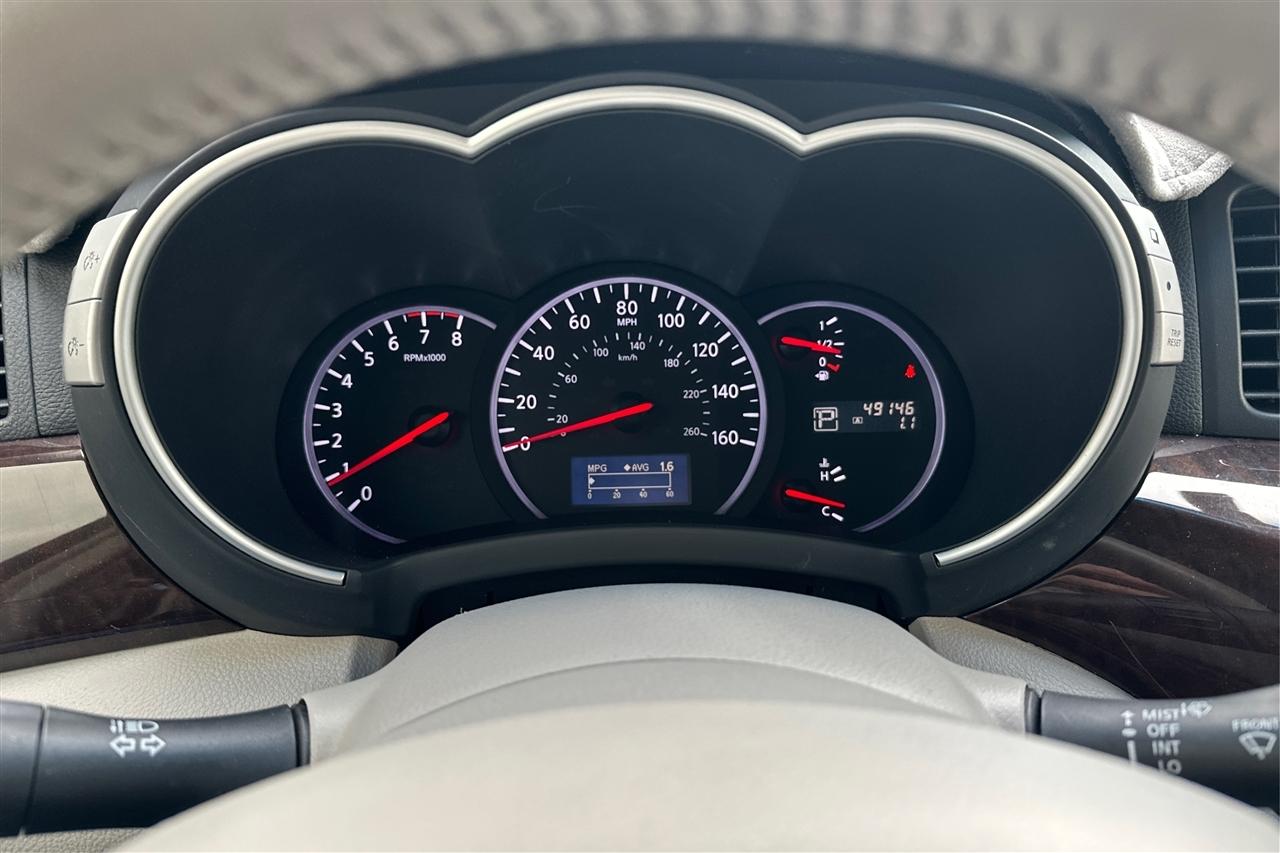 Nissan Quest LE 4D Wagon 2013