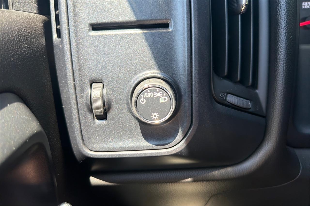 GMC Sierra 1500 Base Double Cab 4WD 2016