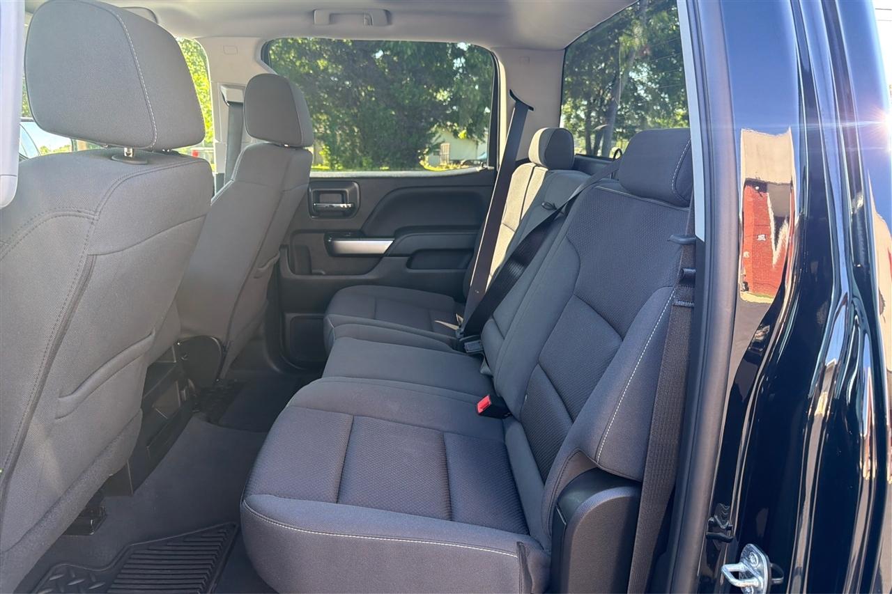 Chevrolet Silverado 1500 1LT Crew Cab 2WD 2018