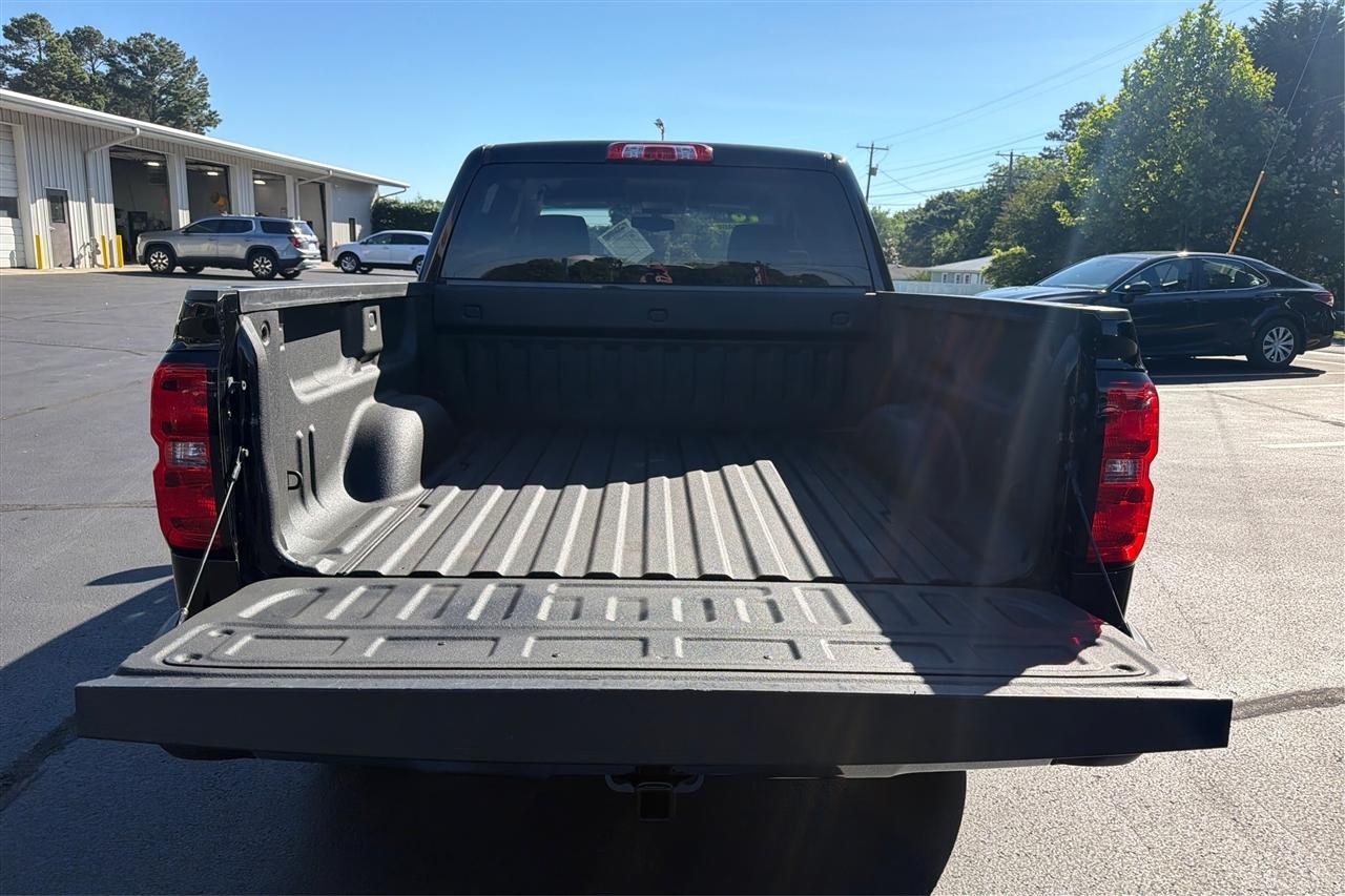 Chevrolet Silverado 1500 1LT Crew Cab 2WD 2018