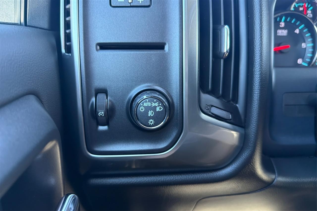 Chevrolet Silverado 1500 1LT Crew Cab 2WD 2018