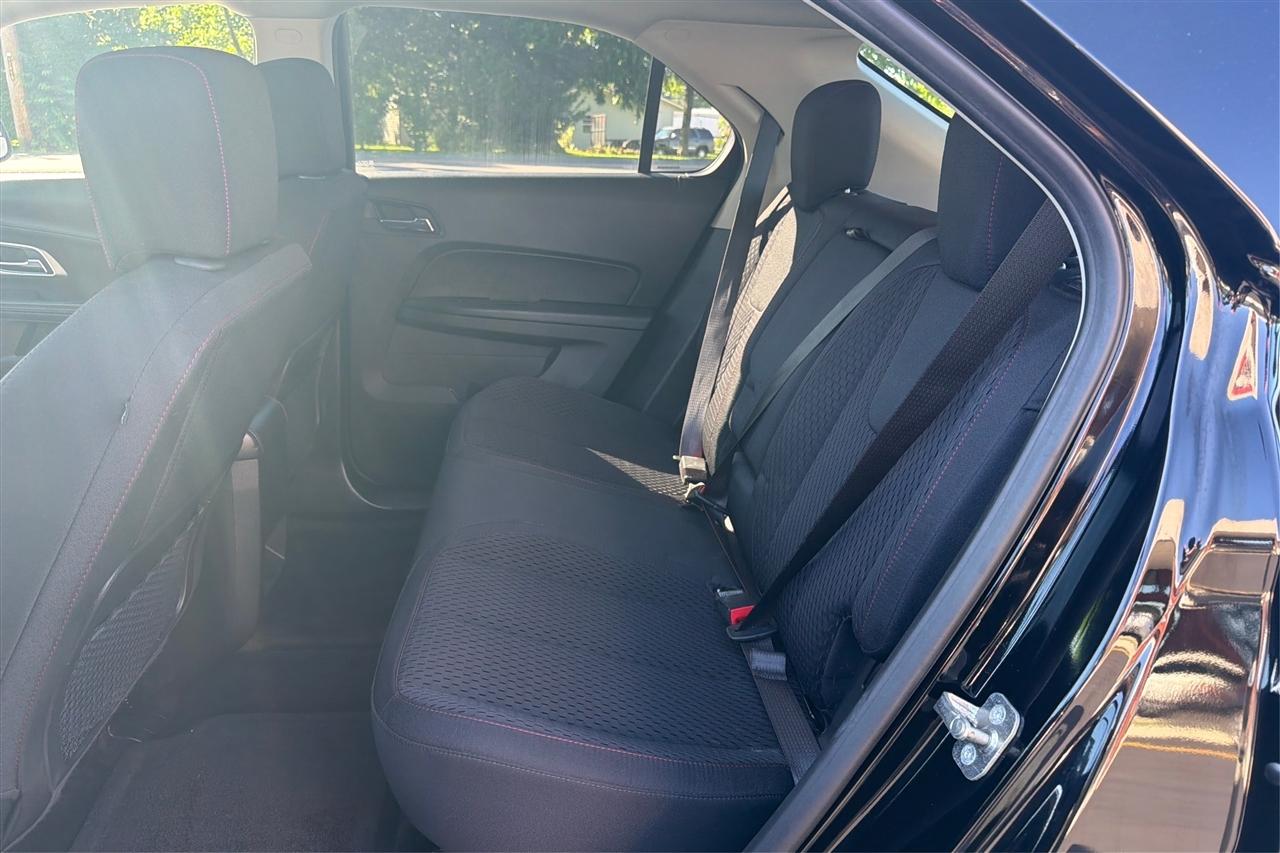 Chevrolet Equinox LS 4D SUV FWD 2014