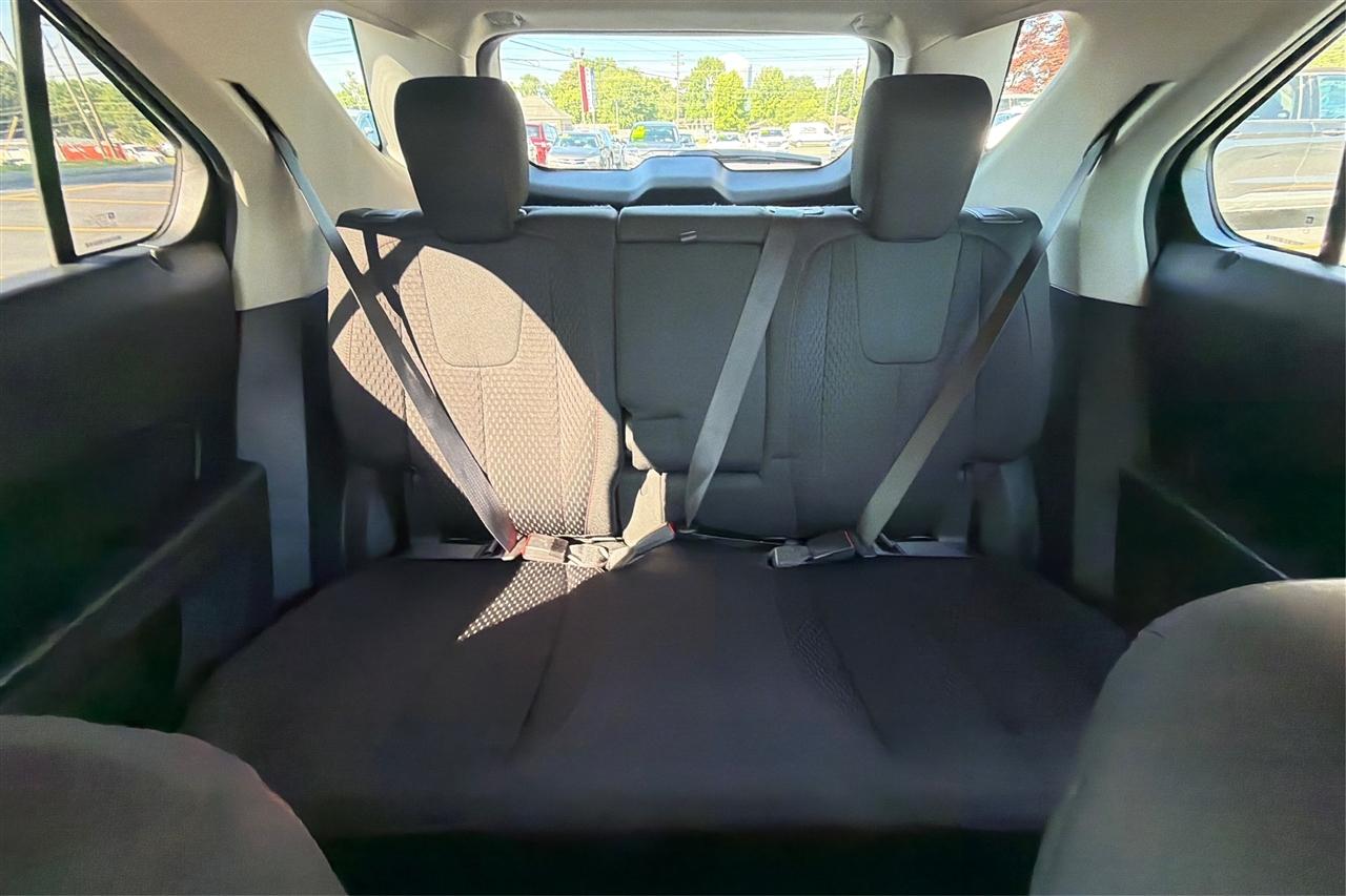 Chevrolet Equinox LS 4D SUV FWD 2014