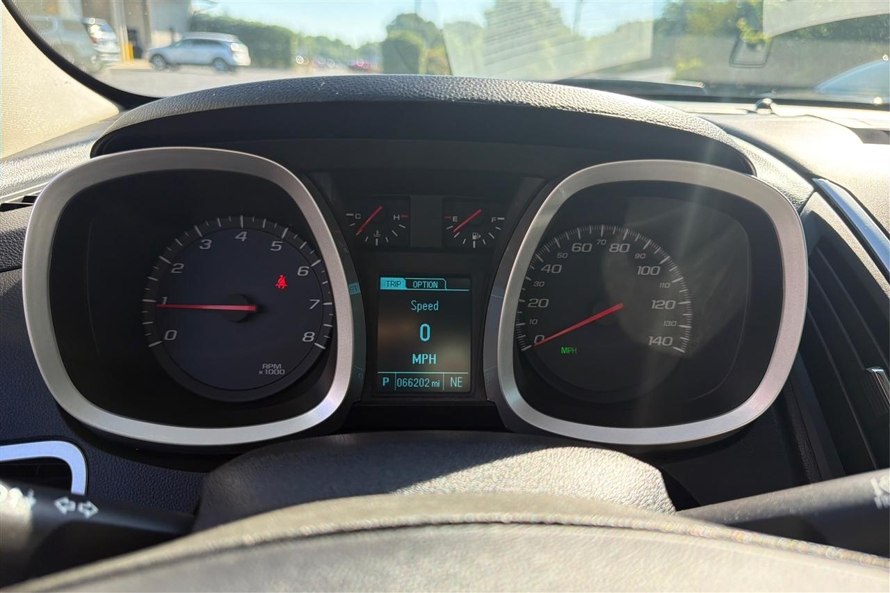Chevrolet Equinox LS 4D SUV FWD 2014