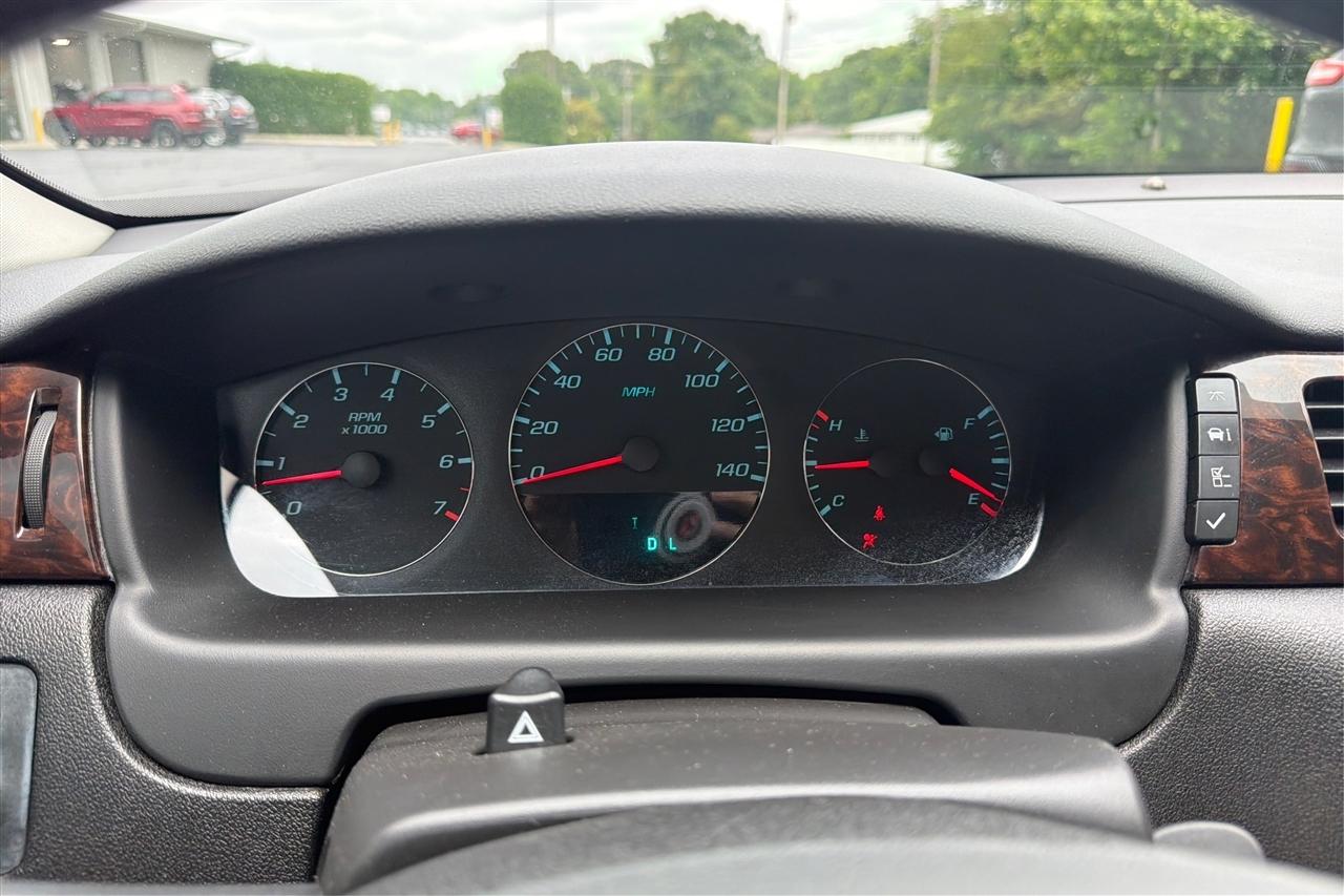 Chevrolet Impala Limited LT 4D Sedan 2014