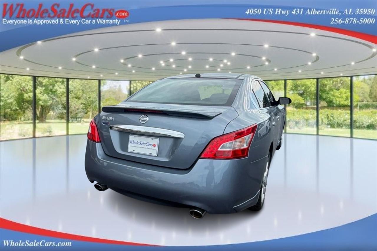 Nissan Maxima SV 4D Sedan 2011