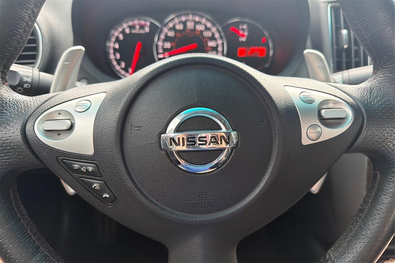 Nissan Maxima SV 4D Sedan 2011